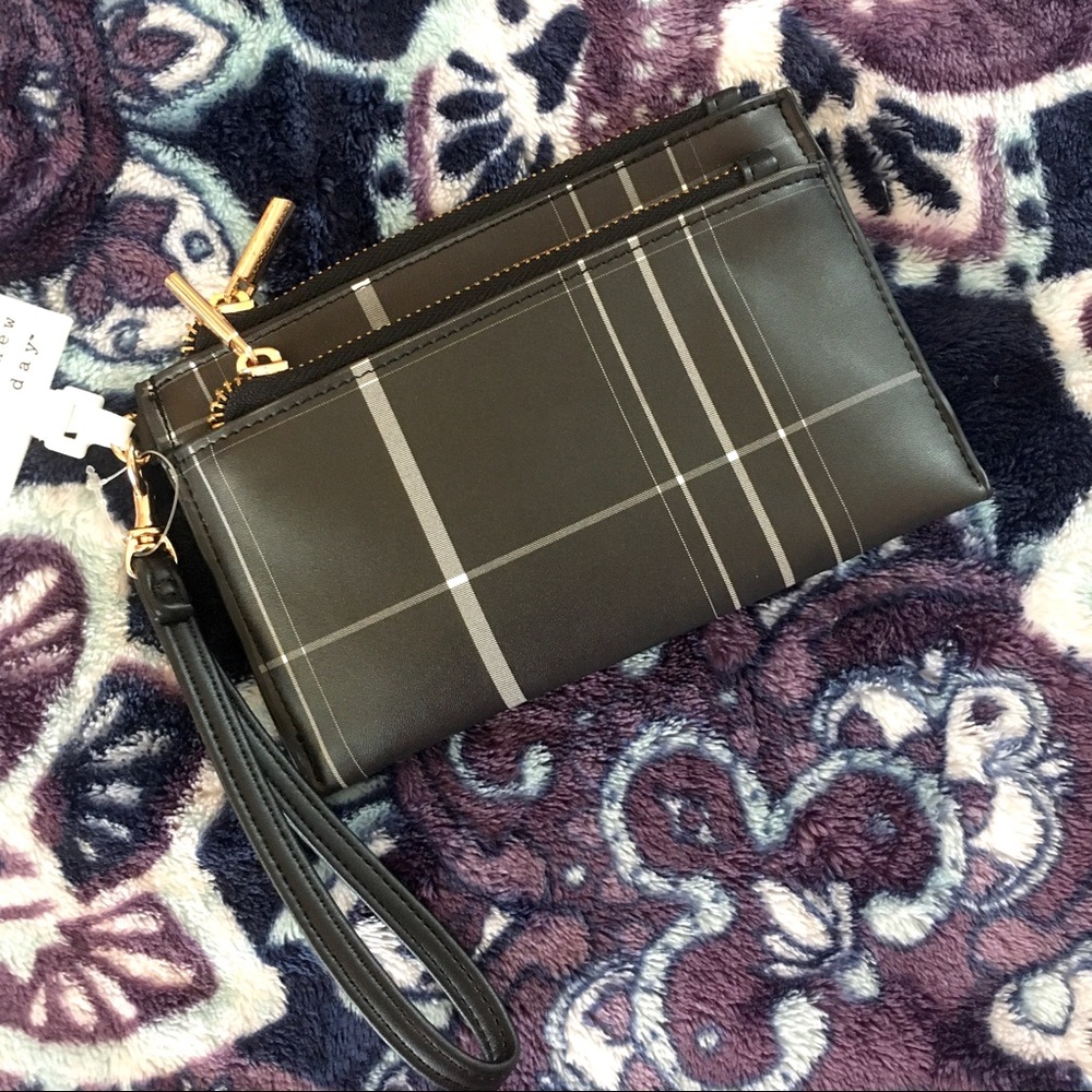 Plaid Wristlet